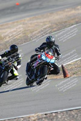 media/Feb-05-2023-Classic Track Day (Sun) [[c35aca4a42]]/Group 2/session 4 turn 4/